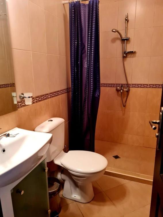 Family Hotel Bela Tryavna Ngoại thất bức ảnh