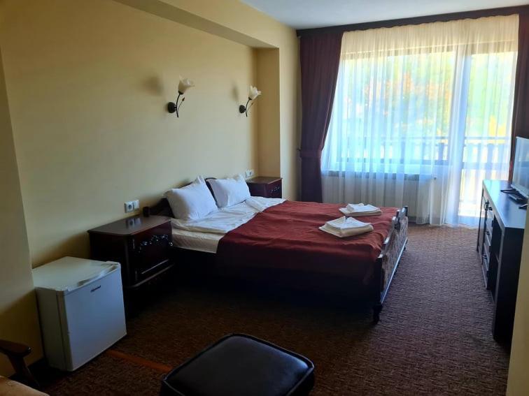 Family Hotel Bela Tryavna Ngoại thất bức ảnh