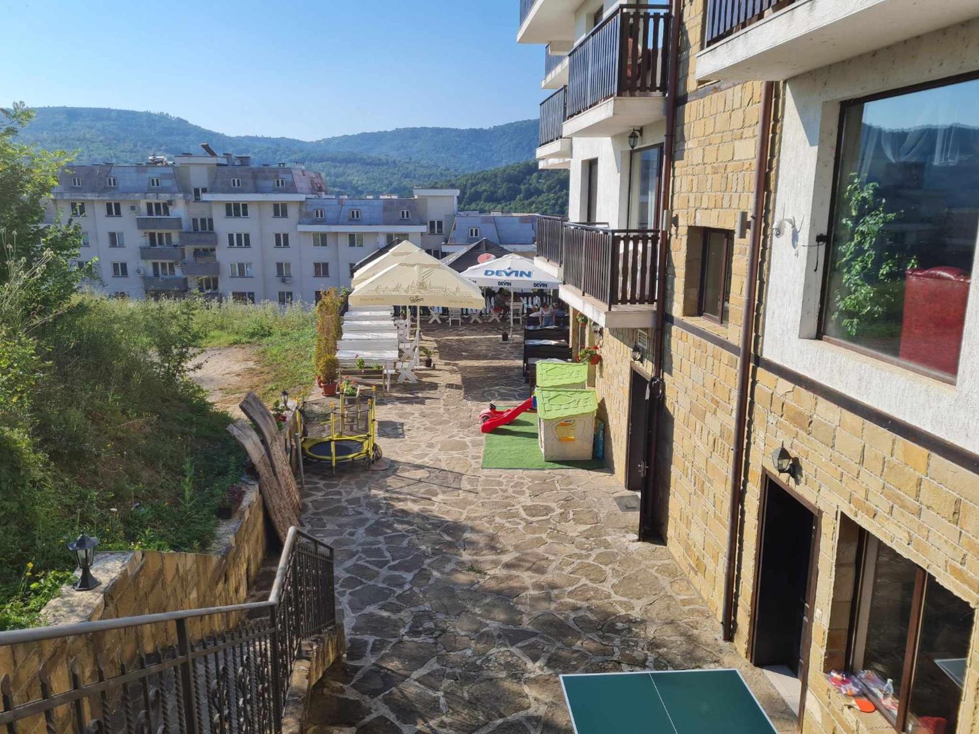 Family Hotel Bela Tryavna Ngoại thất bức ảnh